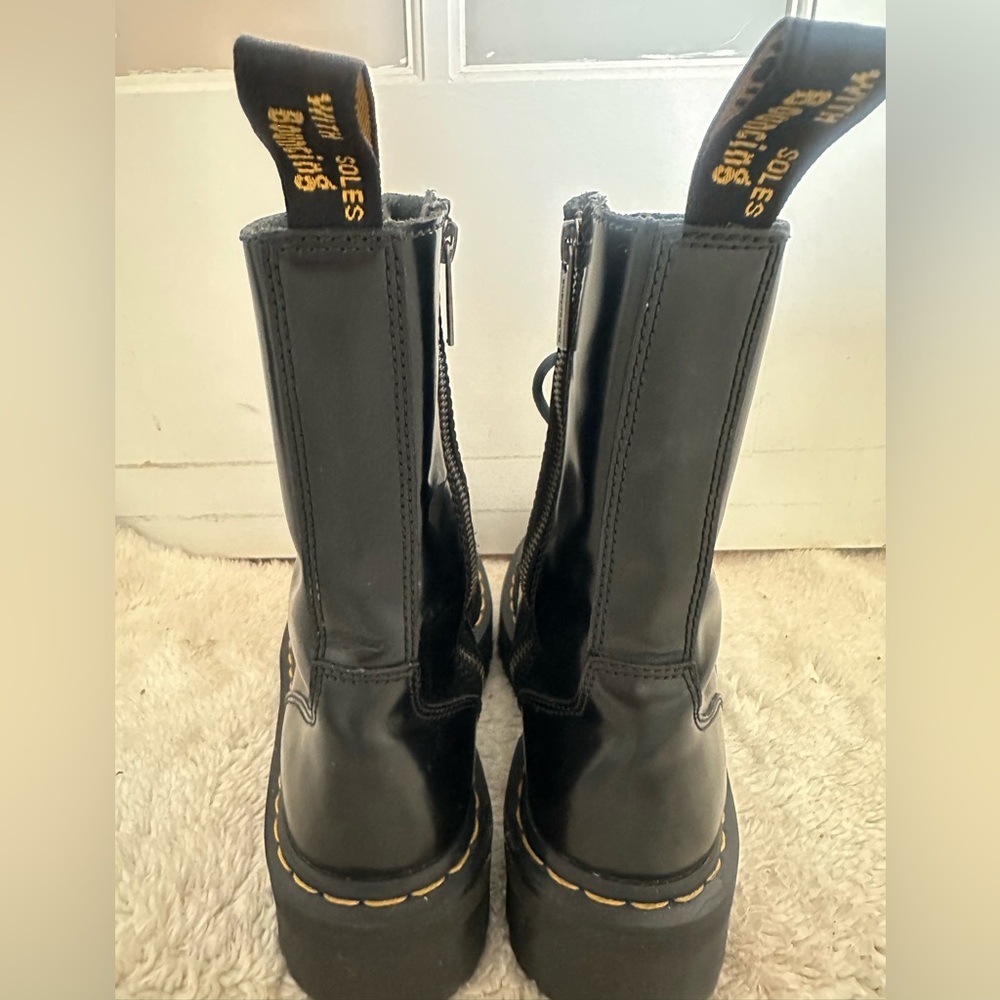 Dr. Martens Jadon Hi Boot Smooth Leather Platforms - Picture 5 of 9